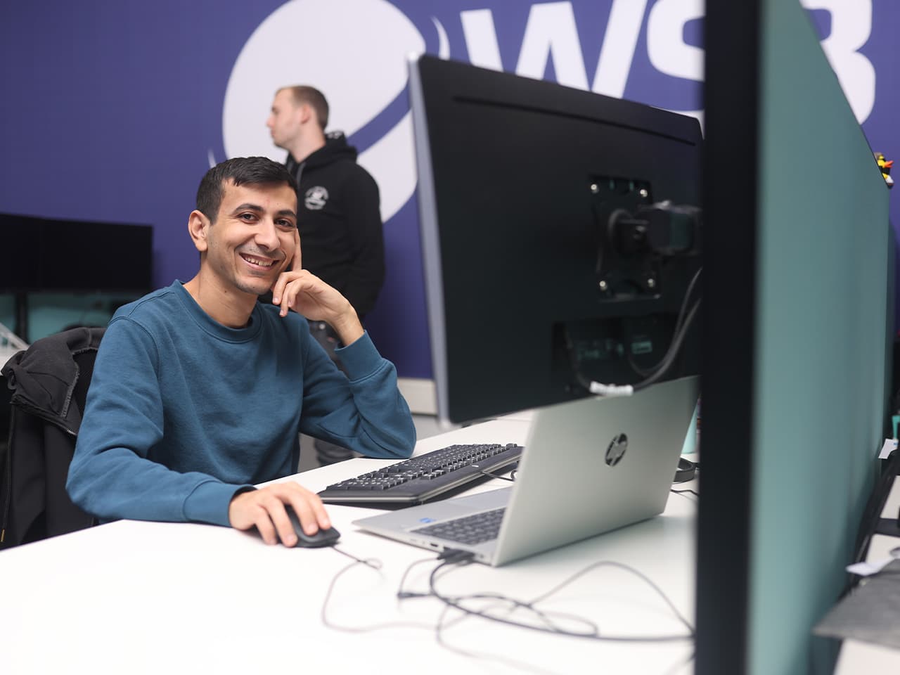 Abdul over stage bij WSB